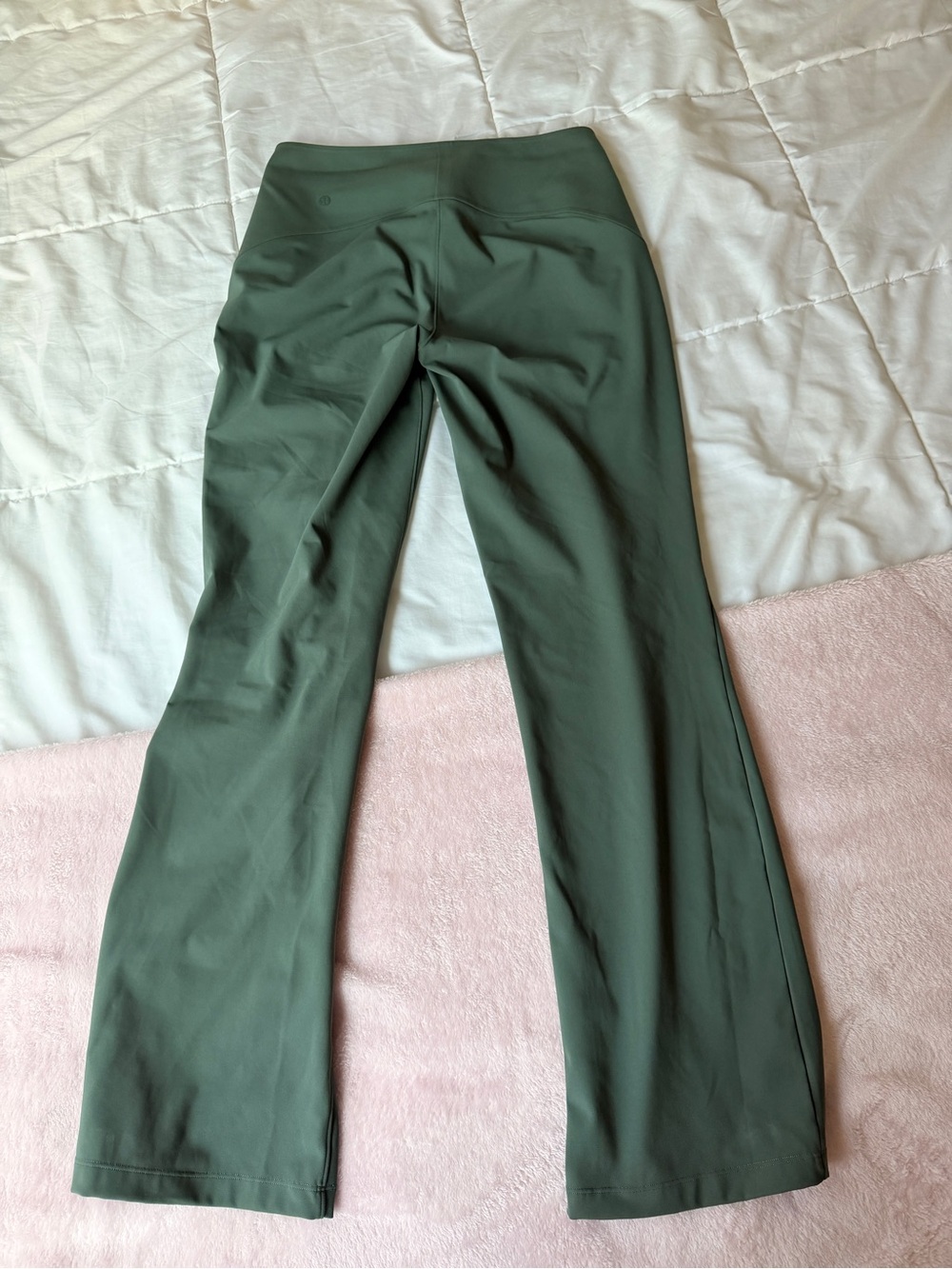 lululemon athletica High-Rise Straight-Leg Leggings in Teal - Picture 3 of 7